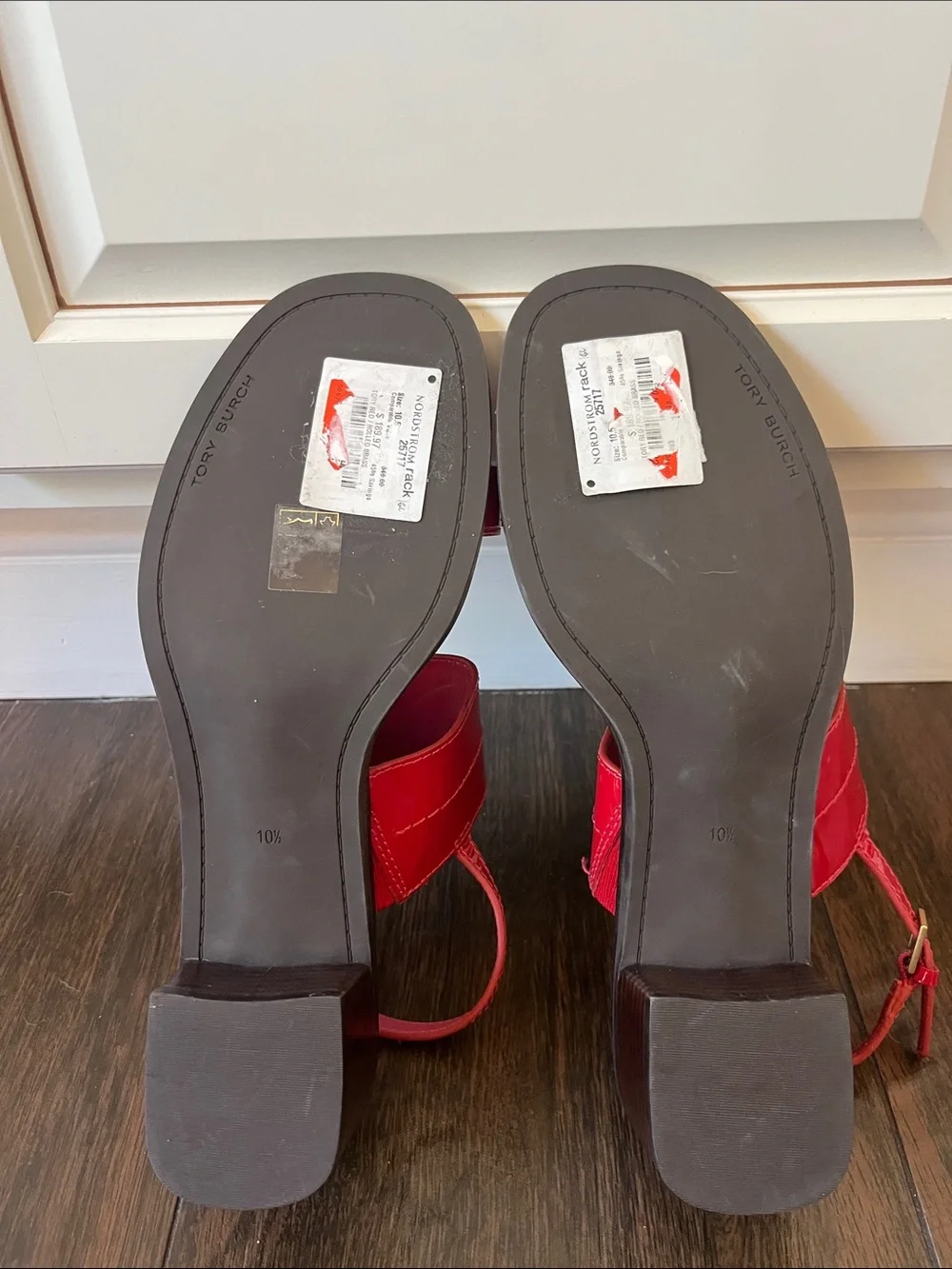 NWT TORY BURCH ELEANOR MEDALLION SLINGBACK SANDALS